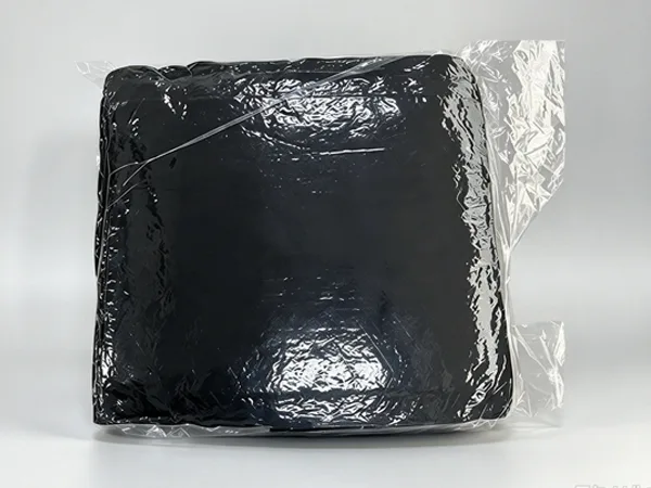 Heavyweight Sound-Absorbing Blanket with Grommets